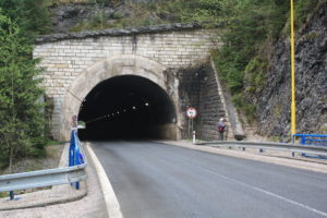 portál cestného tunela