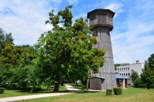Lesnícky náučný chodník Chránený historický park Palárikovo